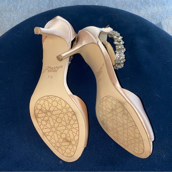 LAST CHANCE | Blush Kitten Heels | Jewel Badgley Mischka - Picture 7 of 9